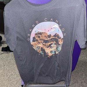 Beautiful Grand Canyon shirt size medium